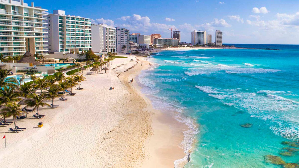 Cancun has endless hotel options, from luxurious resorts to budget-friendly accommodations.