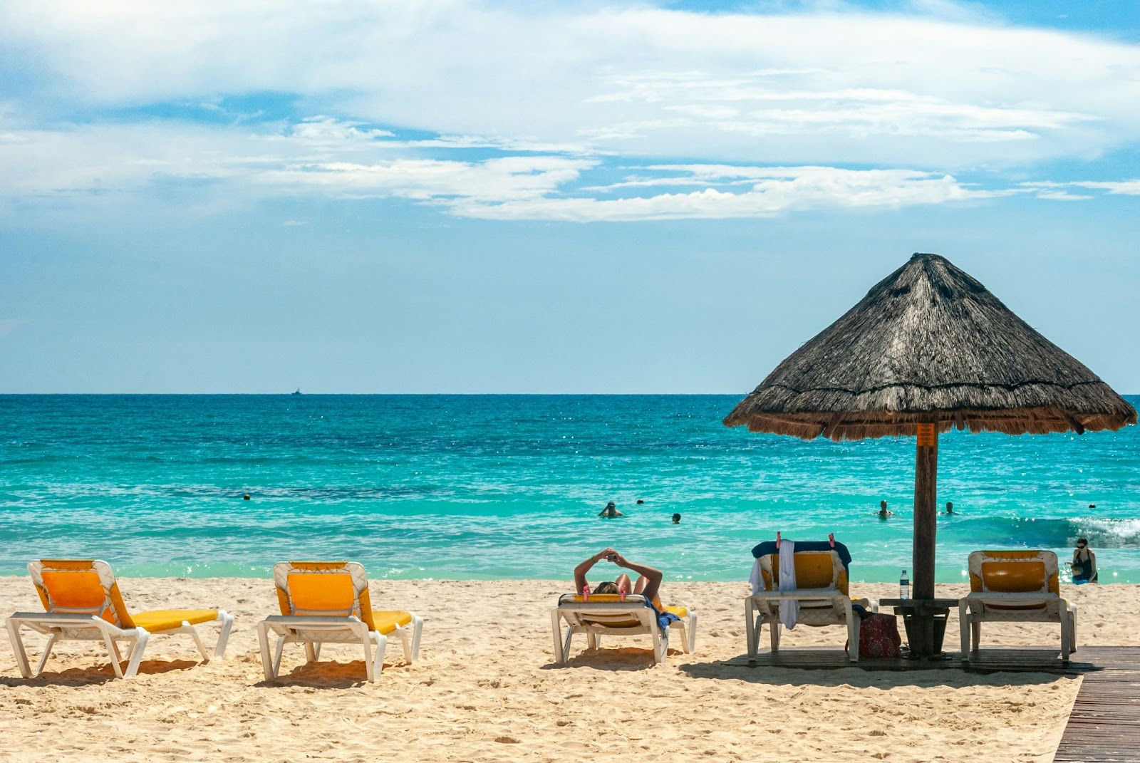 Many Airbnb's in Cancun provide close proximity to stunning beaches