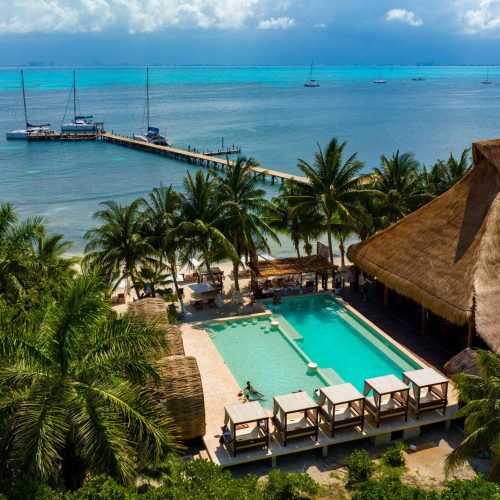 7-cancun beach resort