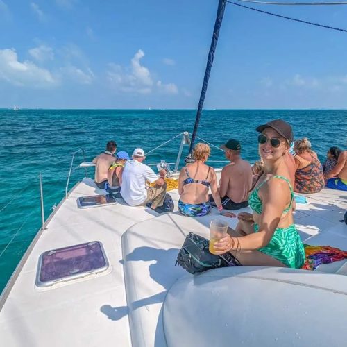 8-shared catamaran afternoon cancun