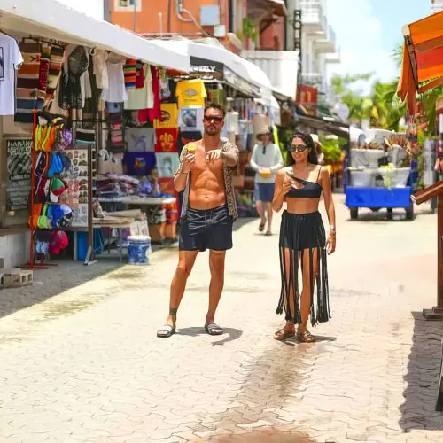 isla mujeres market